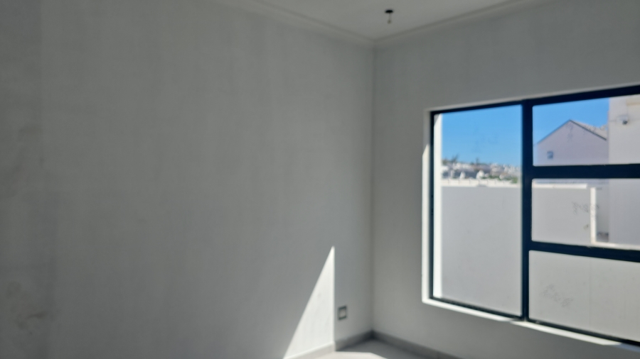 3 Bedroom Property for Sale in Sandy Point Western Cape